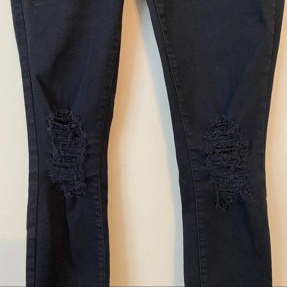 L’Agence Margot High Rise Skinny Distressed Black Jeans - 27 - Picture 4 of 14